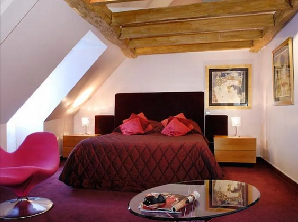 Hotel Des Archives Paris
